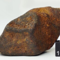 Pierwszy (oficjalny) okaz meteorytu, znaleziony w Polsce w 2023r.